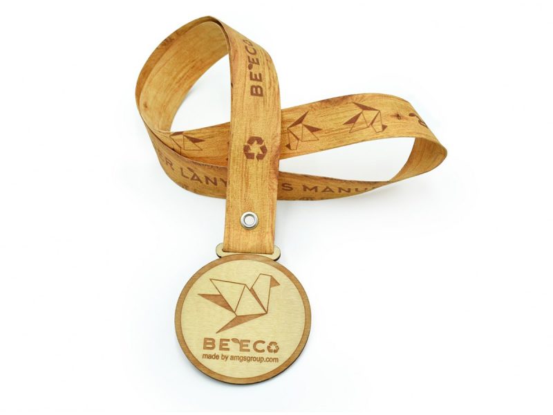 wooden-medal-with-a-paper-lanyard-eco-9974